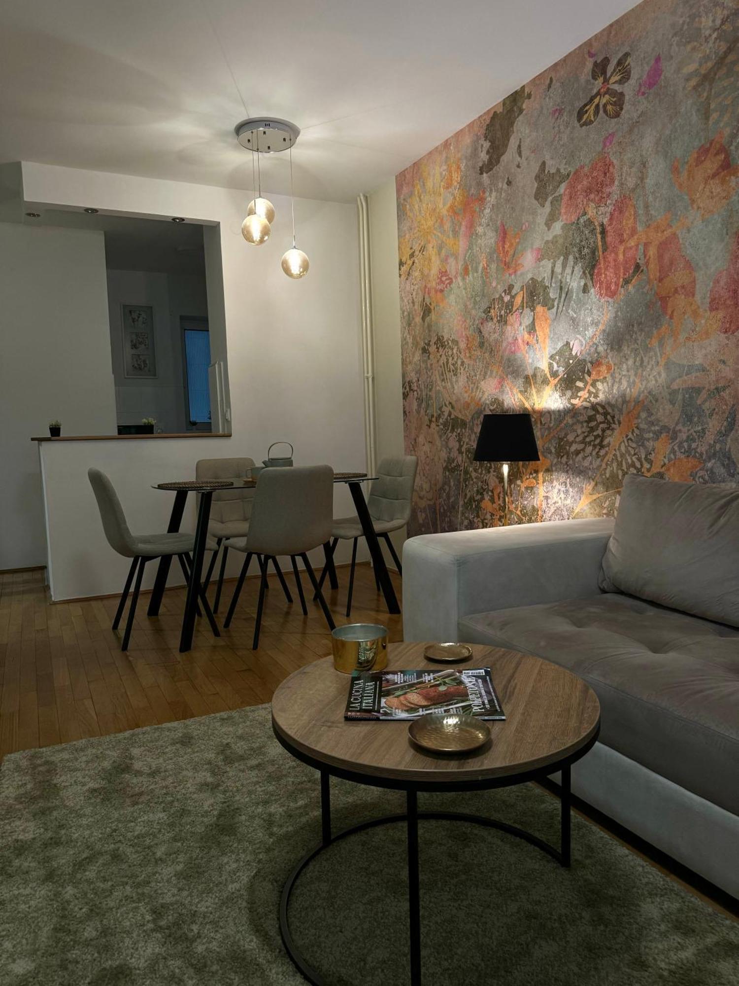 7 Emperors Central Suite Belgrad Exterior foto