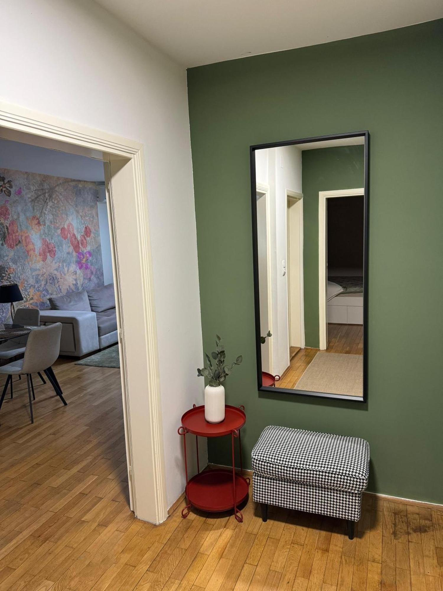 7 Emperors Central Suite Belgrad Exterior foto